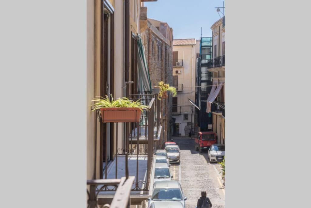 Appartamento Nobiliare Design A 2 Passi Dal Mare Cefalù Exterior foto